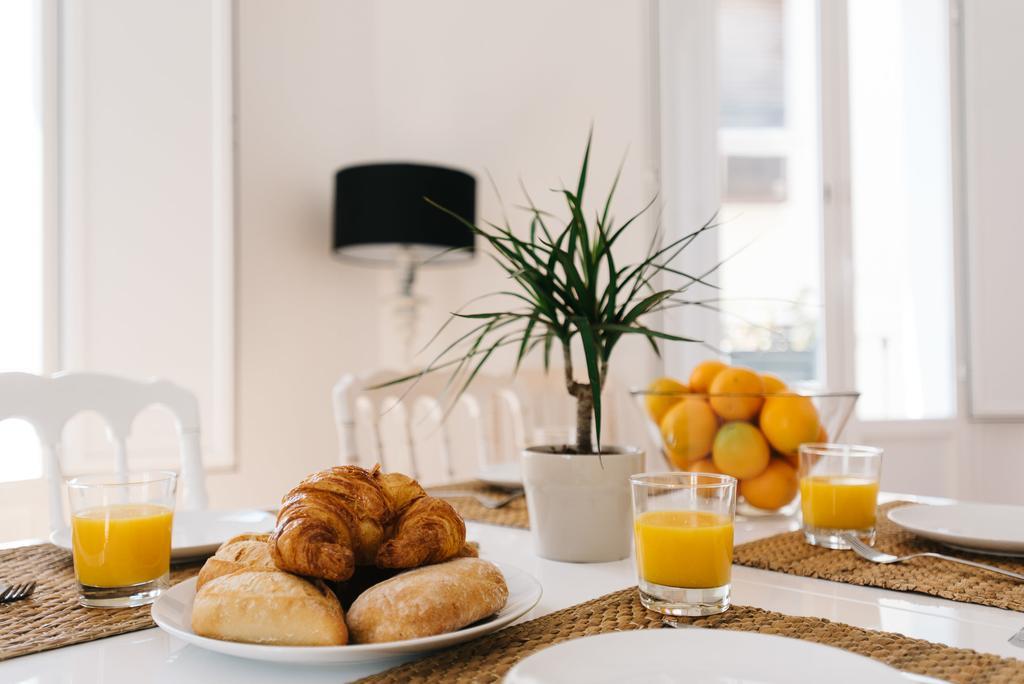 סביליה Hostly Acetres 2A-Penthouse In City Center-Fibre-Parking Opt מראה חיצוני תמונה